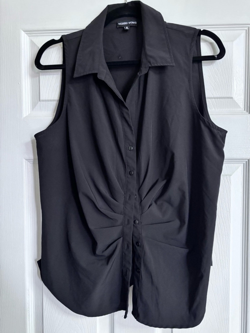 MODERN WORKS Women's Black Sleeveless Collared Button-Up Blouse XL